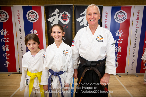 2-group-photos-20241013-1512-S18A0811_DxO
